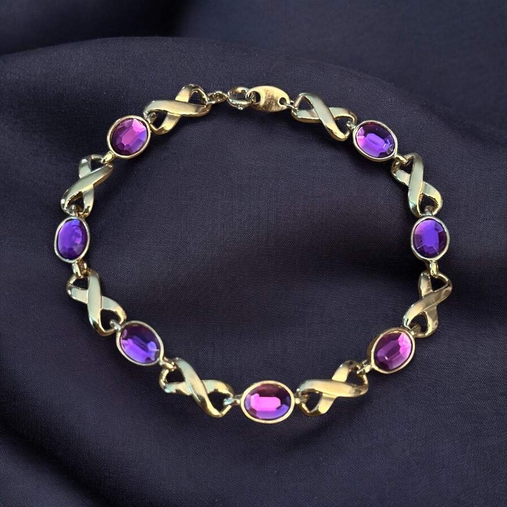 Vintage Avon purple gemstone infinity link bracelet